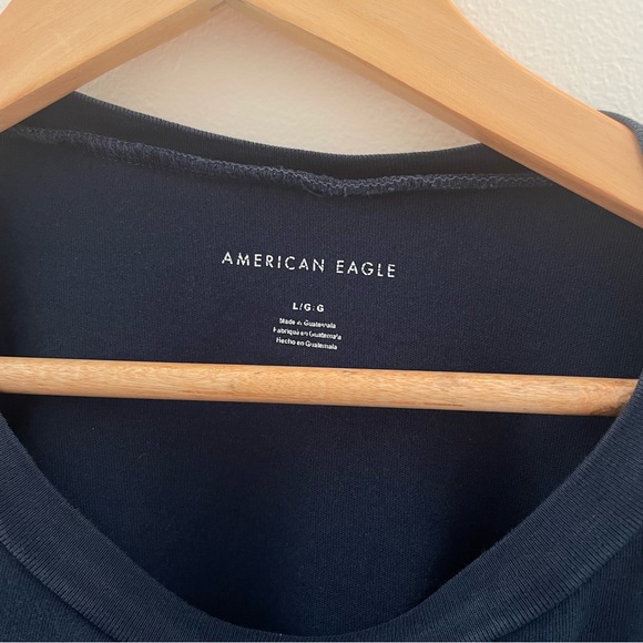 American Eagle Cropped Subtle Rainbow Pride Crop Top - Picture 3 of 4